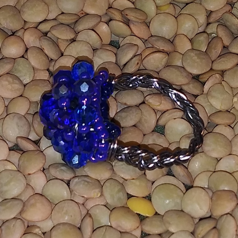 RING - Picture 2 of 4